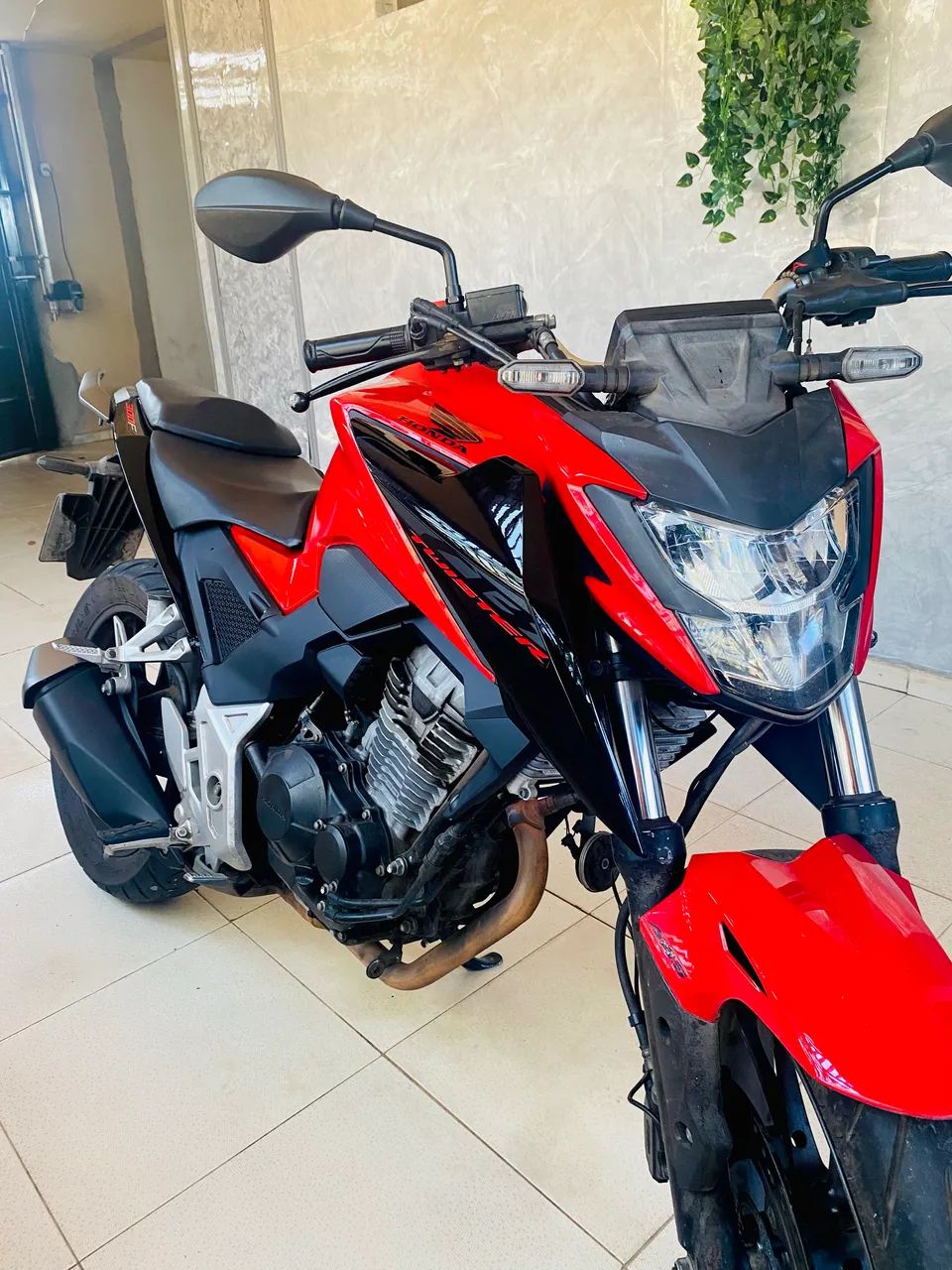 Moto CB 300 - Foto 4