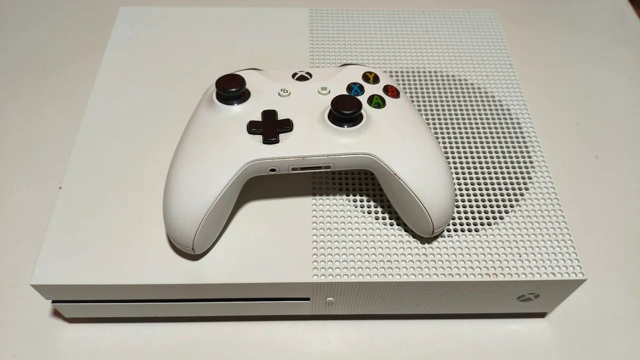 XBOX ONE S 1TB - Foto 4