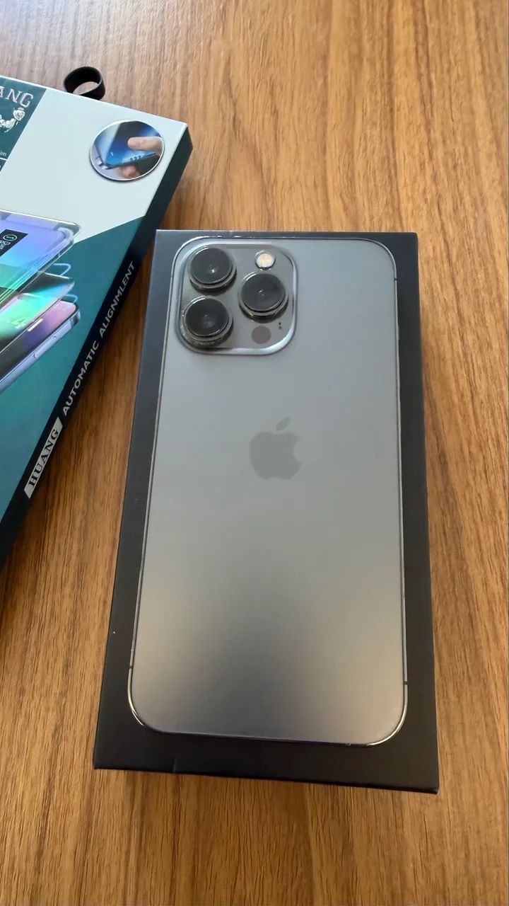 iPhone 13 Pro 256gb - Muito Conservado, sem detalhes. Abaixei preço pra vender logo! - Foto 2