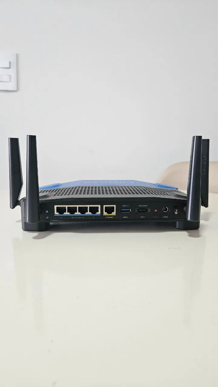 Roteador Wireless Linksys WRT1900AC Dual-Band Gigabit | 4 Antenas | Excelente estado - Foto 2