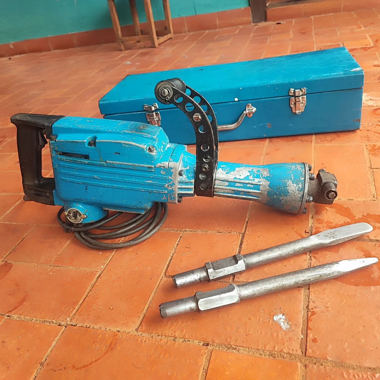 METELETE DEMOLITION HAMMER 15KG 220V