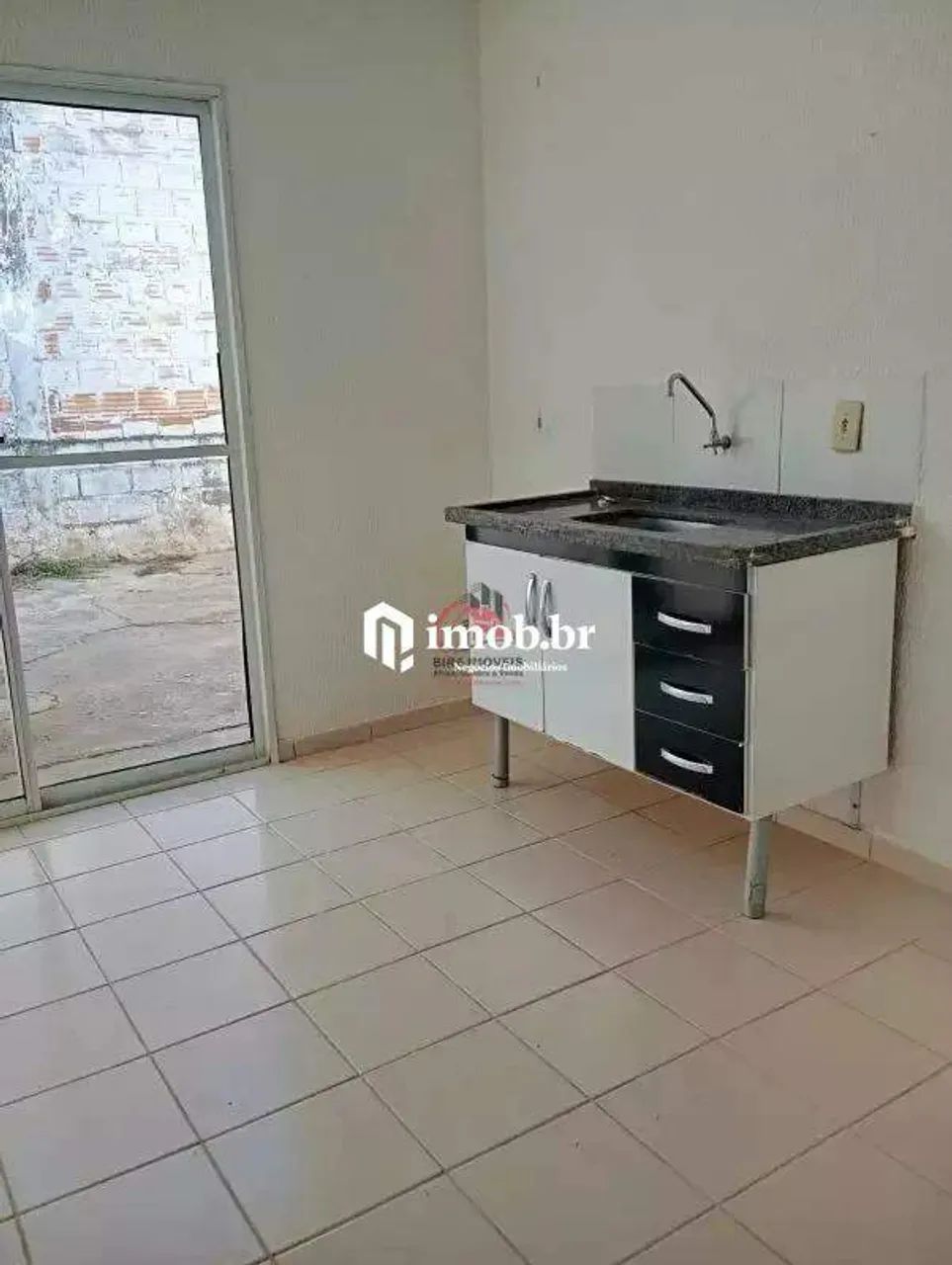 Casa no Condomínio Terra Nova com 3 Quartos e Quintal - Foto 2