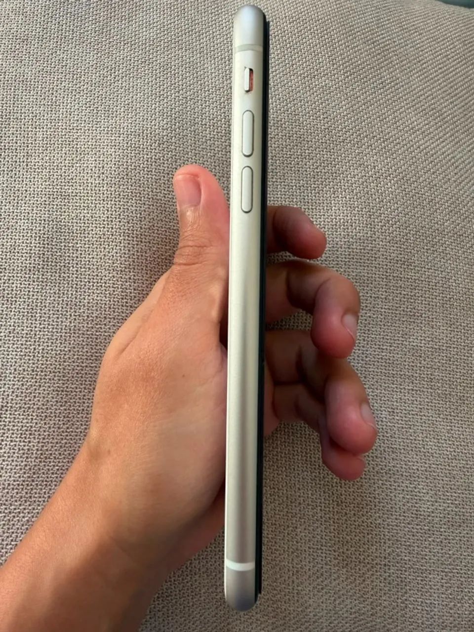 Vendo iPhone 11 Branco 64GB - Sem detalhes! - Foto 3