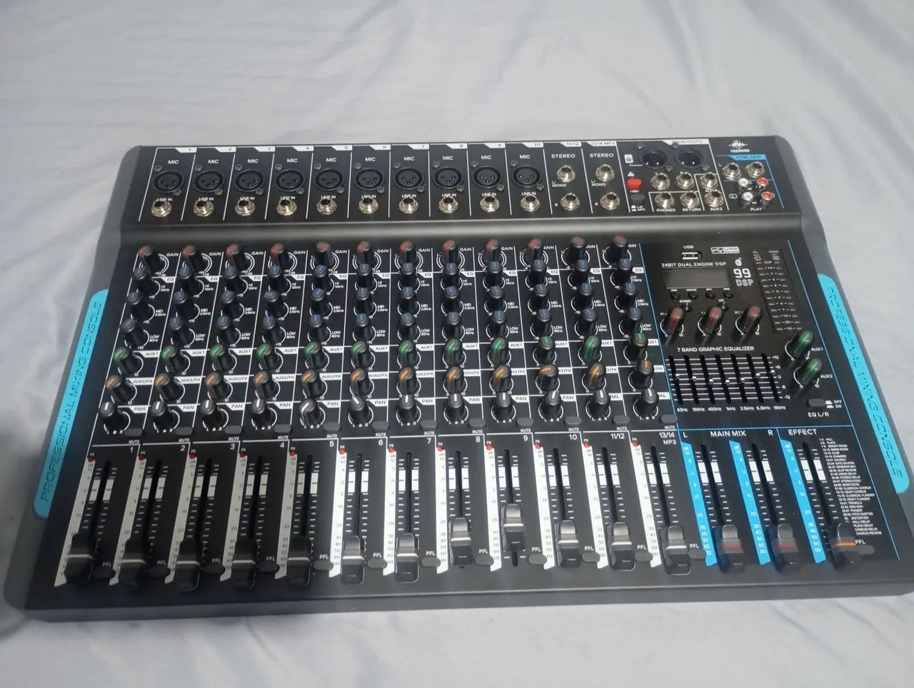 Mesa 12 Canais TECHVOX TVM 12PLUS