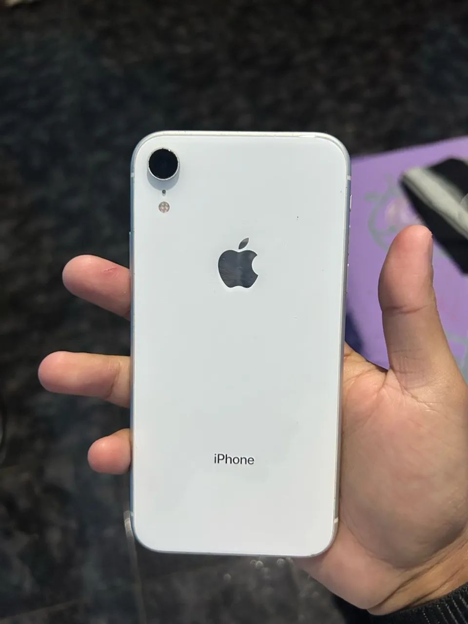 iPhone XR 64 gb - Foto 2
