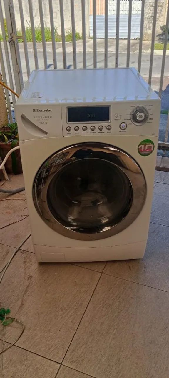 Excelente, Lava e Seca Electrolux 11kg 