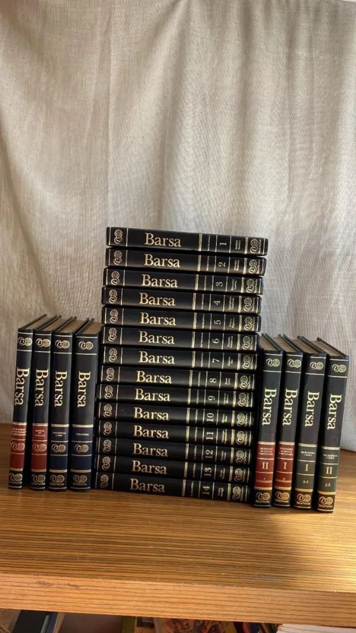 Enciclopédia Barsa com 22 volumes 