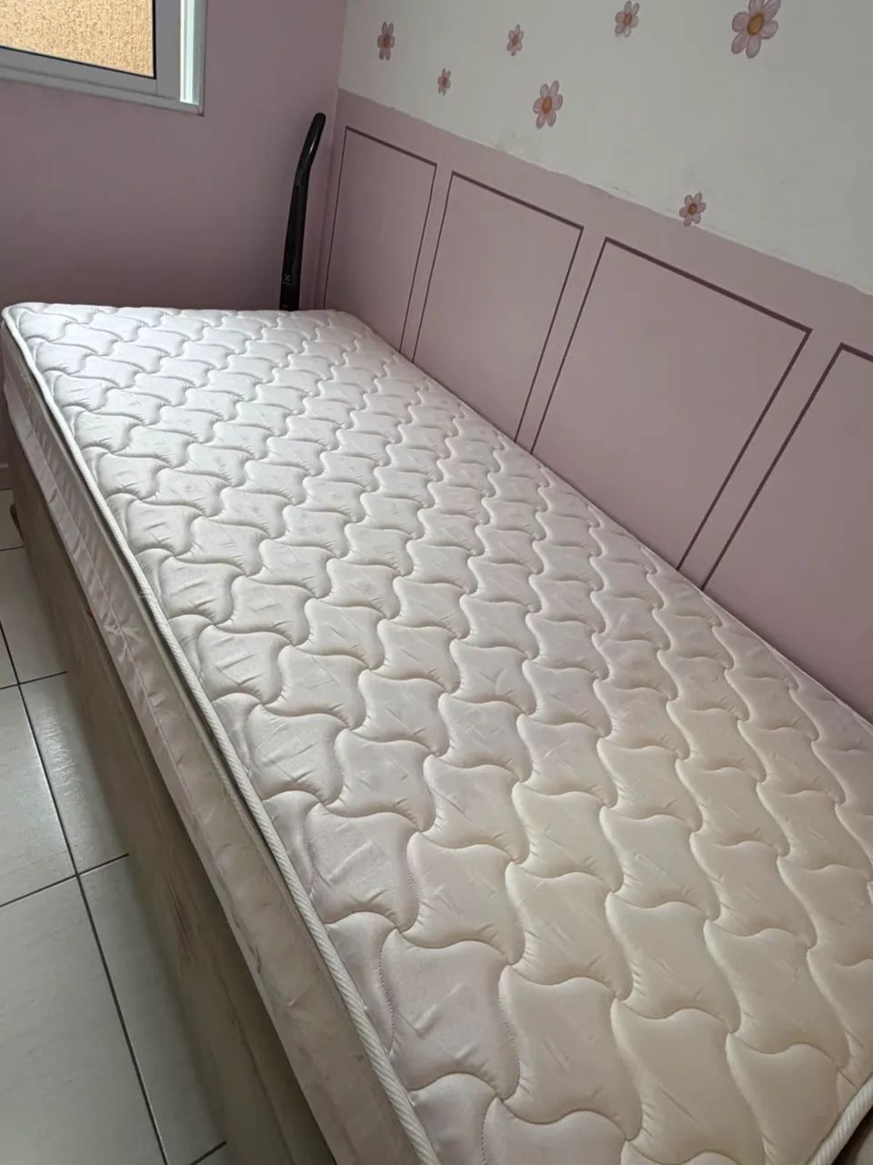 Cama solteiro 