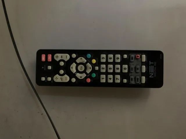 TV Samsung 32 polegadas + Chromecast 2ª geração + controle e base - Foto 2