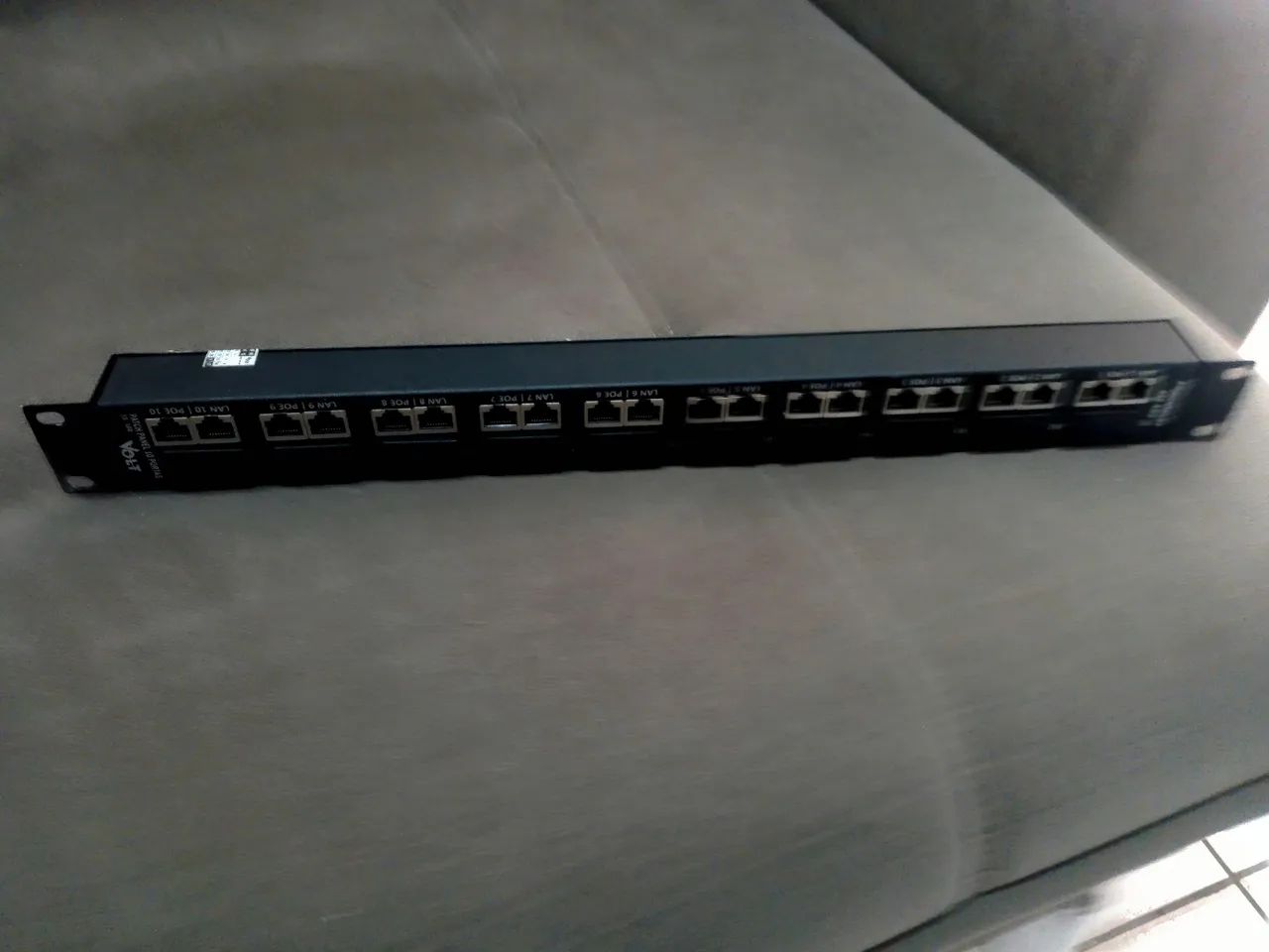 Patch Panel PoE Passivo 10 Portas Volt - Rack 19" (Usado) - Foto 3