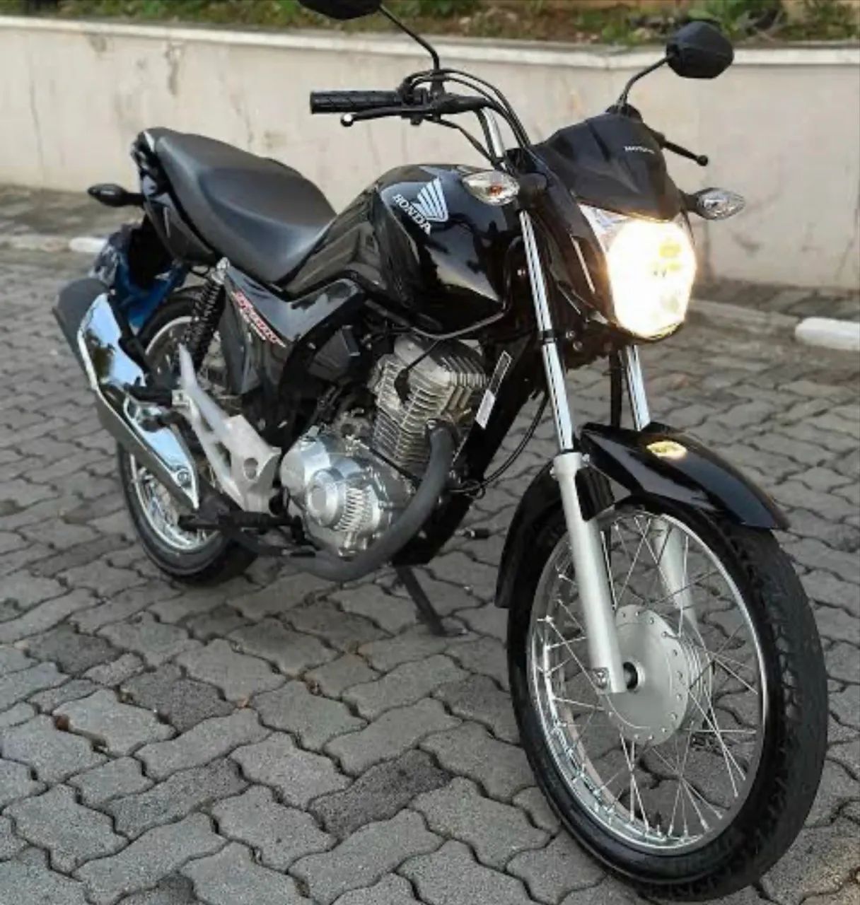 ALUGO MOTO PARA ENTRAGADORES