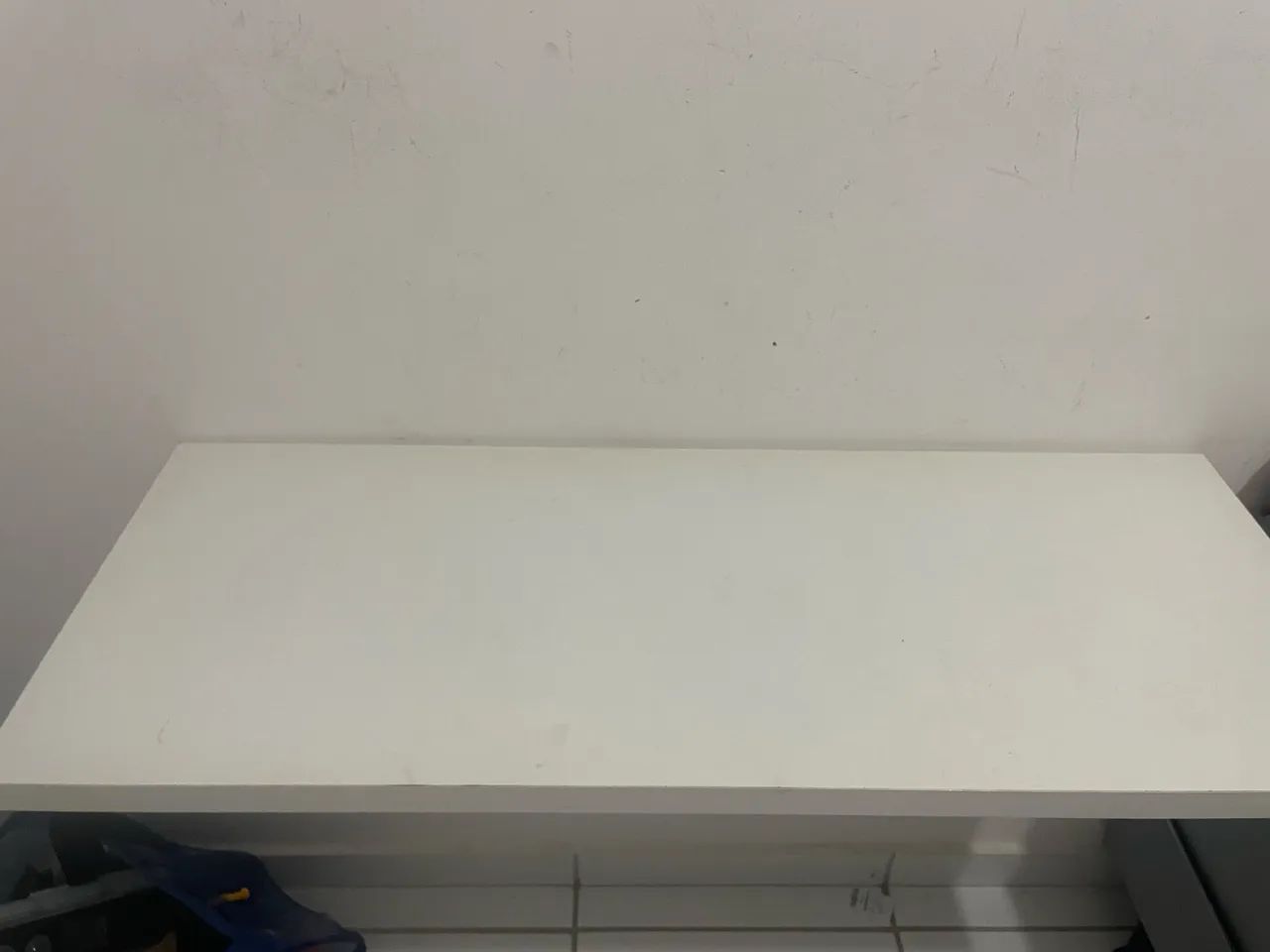 Mesinha de quarto de parede ou cozinha 