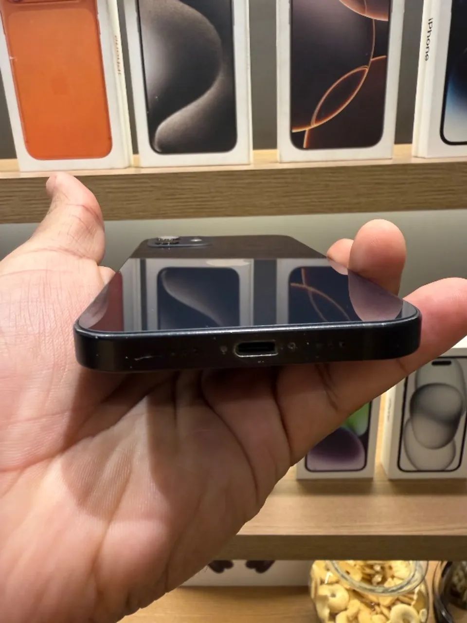 12 PRETO DE 64GB ( SEM FACE ID ) COM GARANTIA  - Foto 5