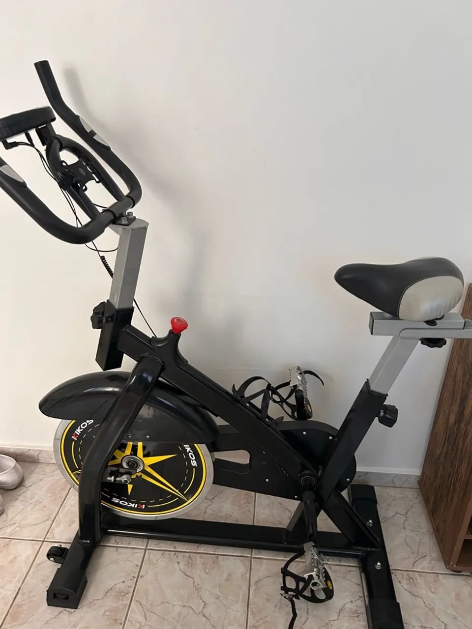 Bicicleta ergométrica kikos 