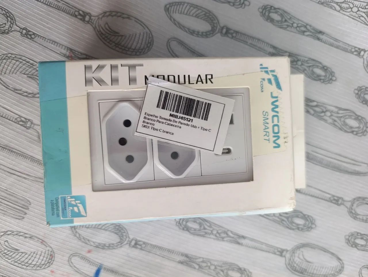 PROMOÇÃO Tomada multiuso parede com USB e tpc NOVA - Foto 2