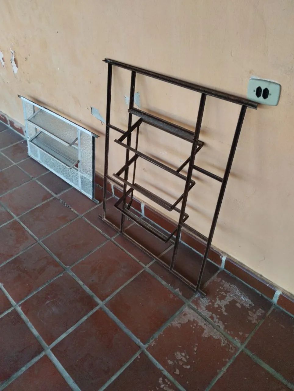 2 Vitros basculantes de ferro  - Foto 4