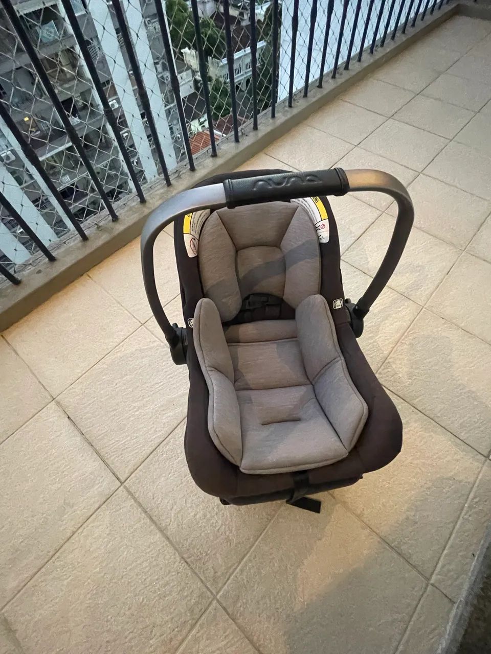 Bebê Conforto Nuna + Base Carro (Usado) - Foto 3