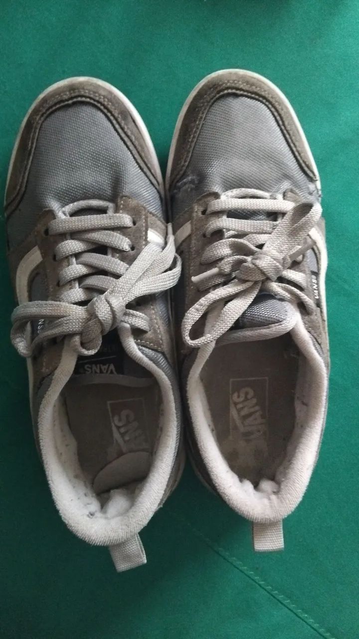 Vans cinza número 37