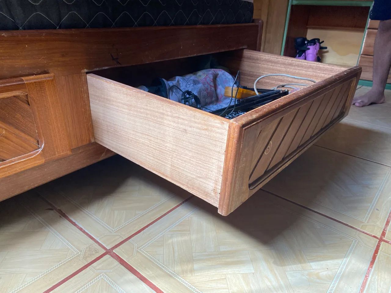 Cama Casal de Madeira - Foto 4