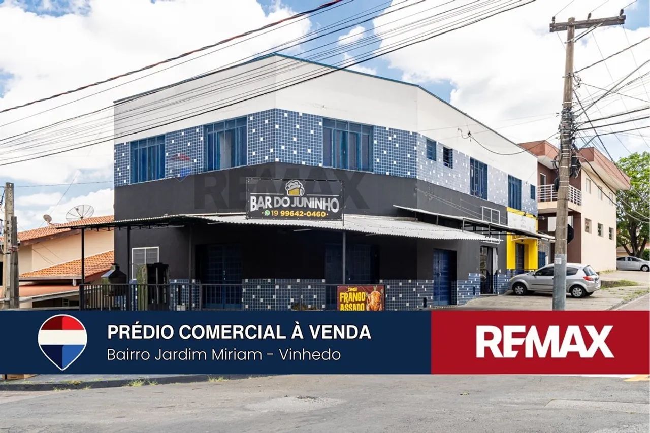 Prédio a venda em Vinhedo, com 04 lojas térreas e 05 kitnets no piso superior, grande opor