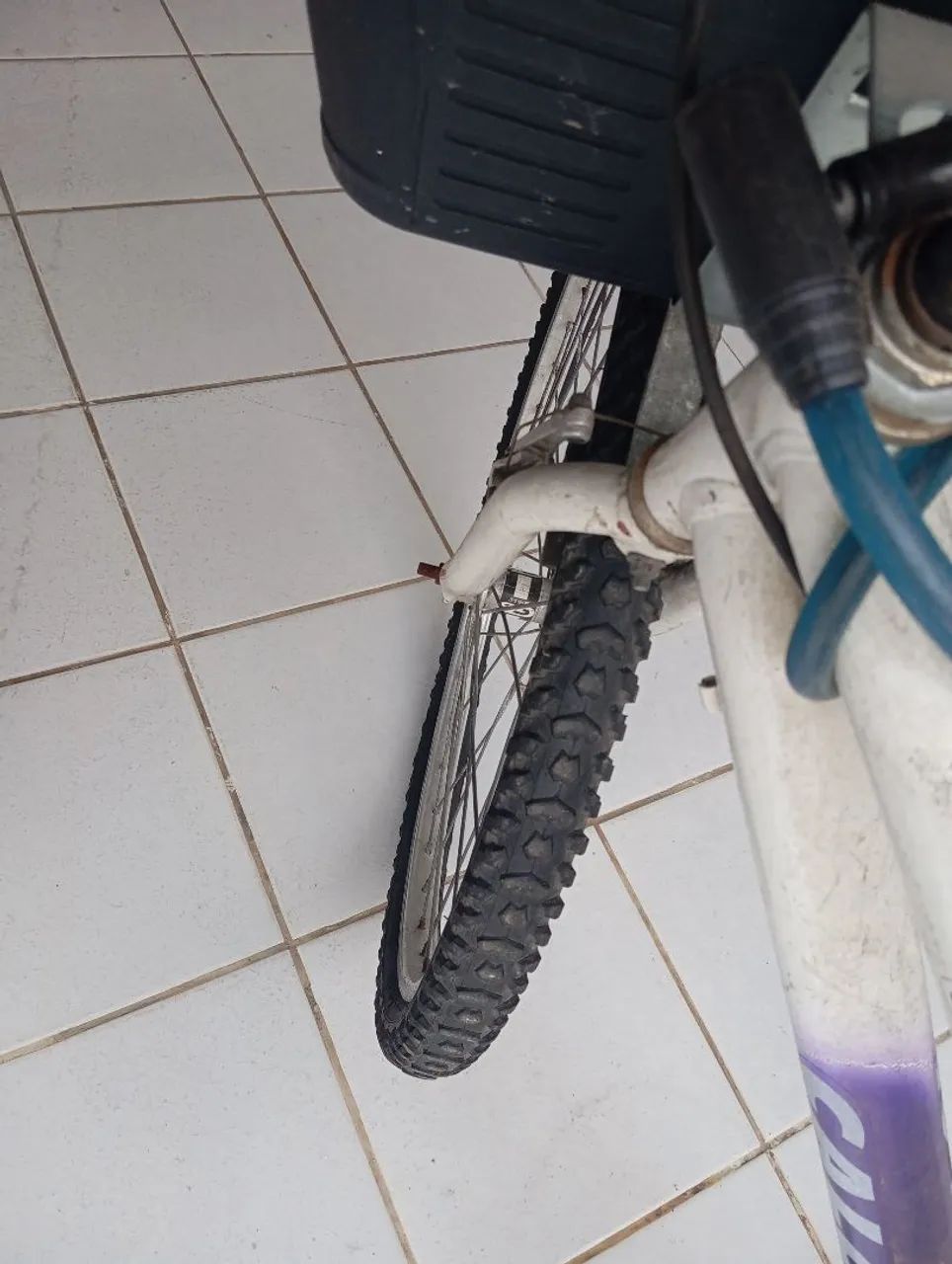 Bicicleta feminina Caloi - Foto 4