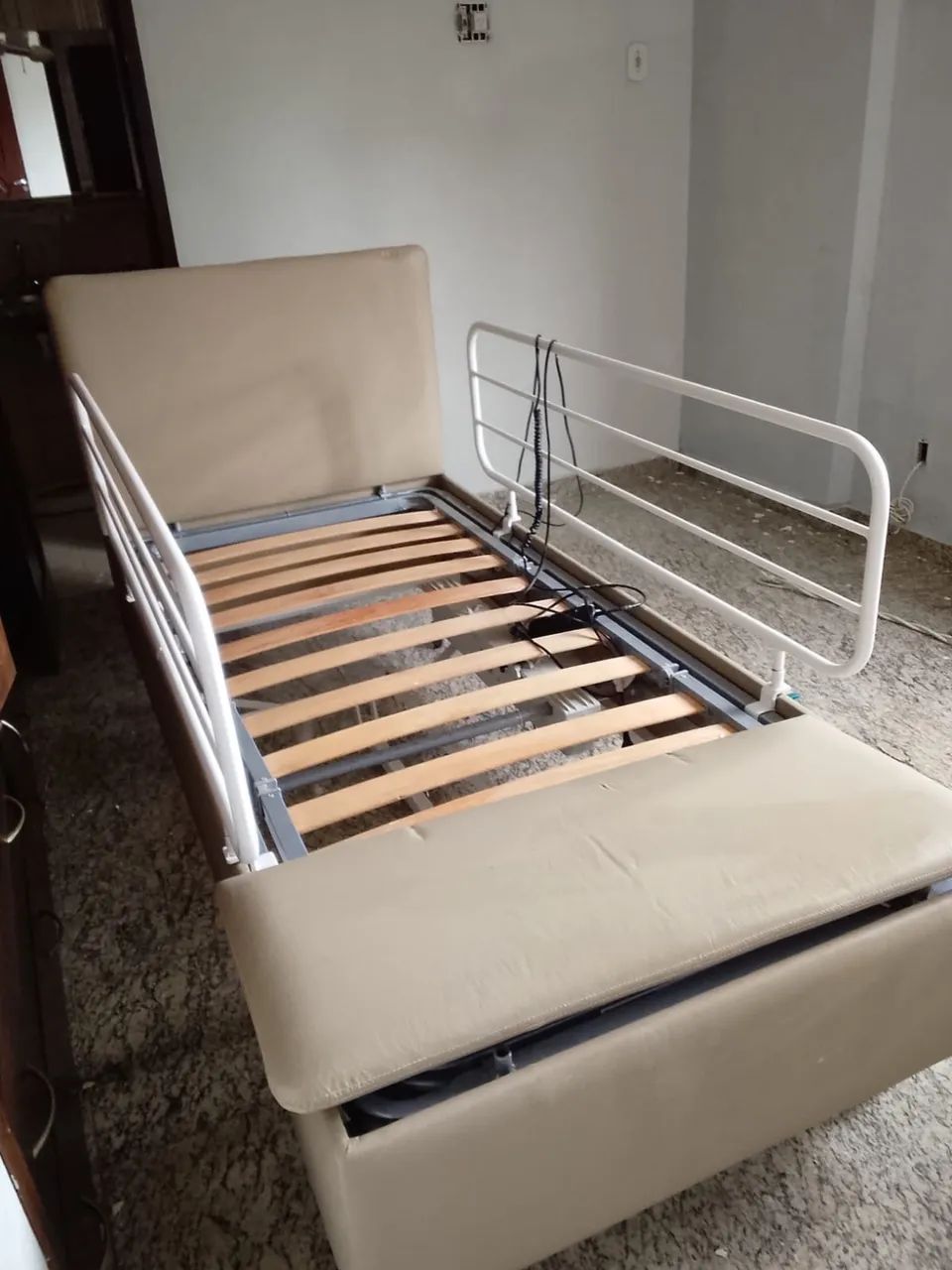 Cama hospitalar  - Foto 3