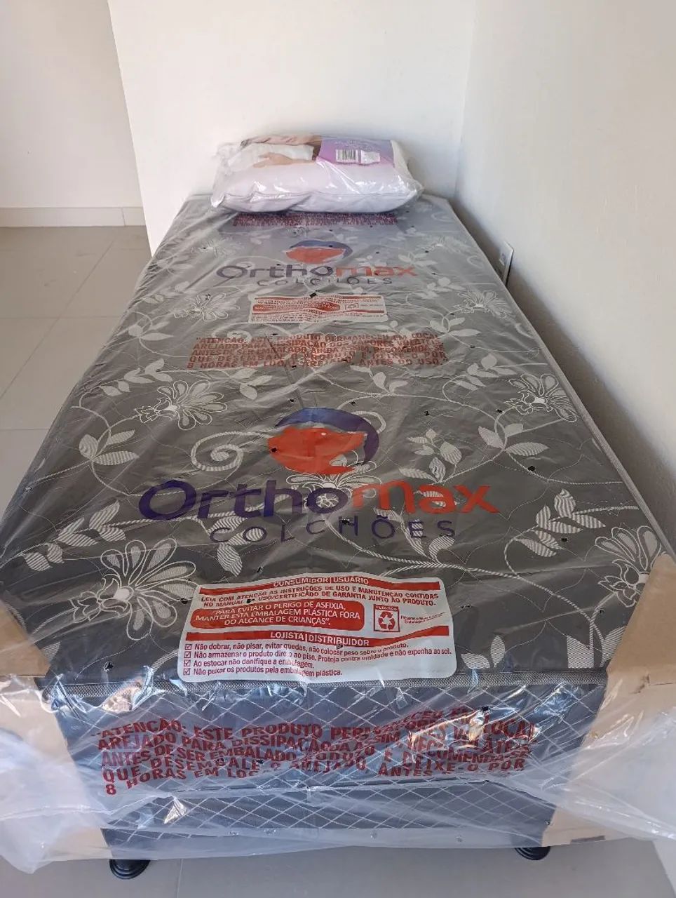 Cama box solteiro D28 + travesseiro de Blinde  - Foto 3