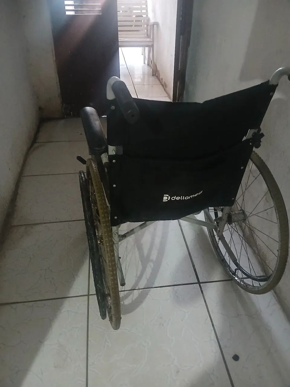 Cadeira de rodas a venda