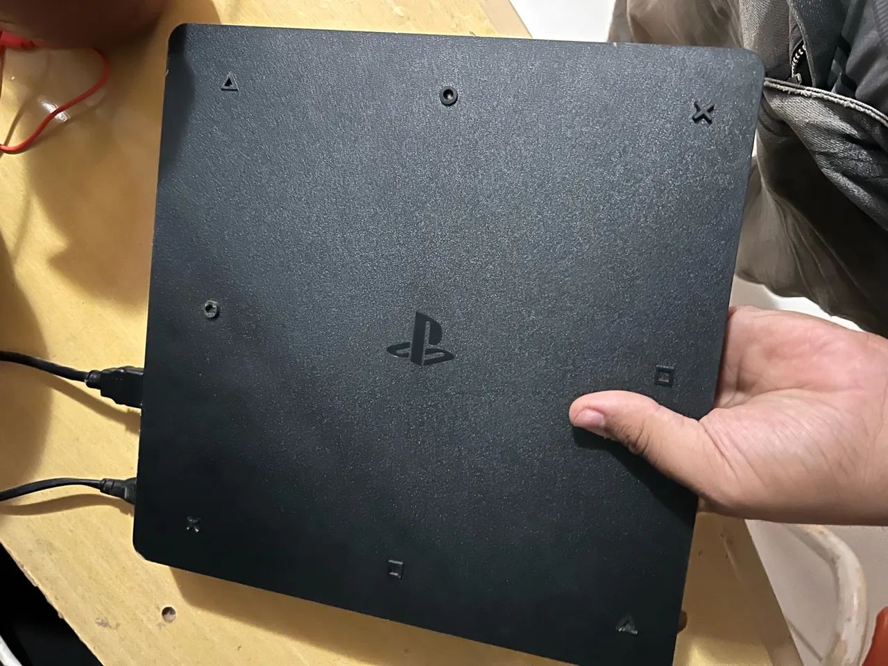 PS4 slim 1tb  - Foto 3