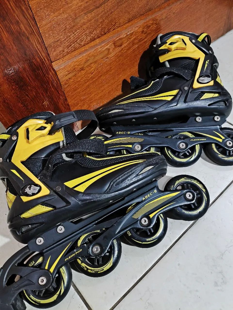 Patins , está sem o cadarço  - Foto 5