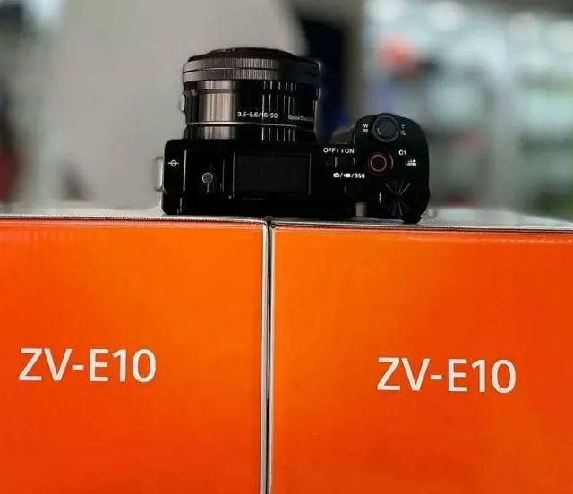 Câmera Sony Zv e10 + Lente 16-50mm Kit Novo com NF 