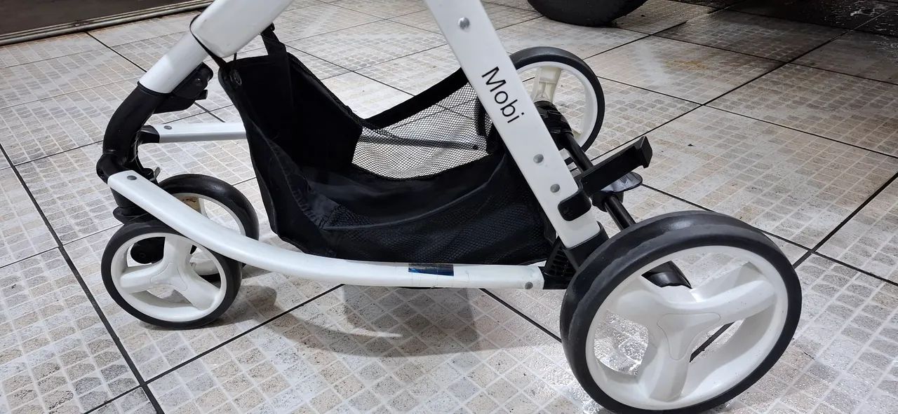 Carrinho Safty 1st como novo, pouco usado, completo com Moisés e bebê conforto - Foto 3