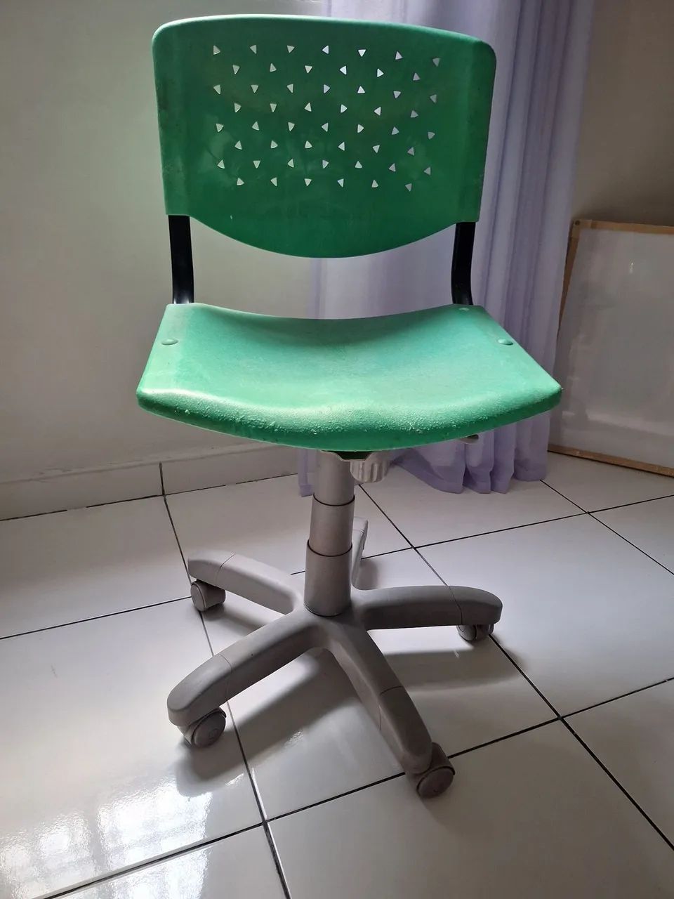 Cadeira de Escritório  - Foto 3