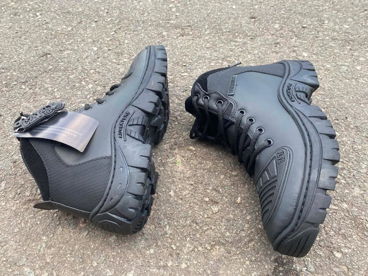 Bota Caterpillar Preta - Nova, Linha Premium, Confortável e Resistente! - Foto 4