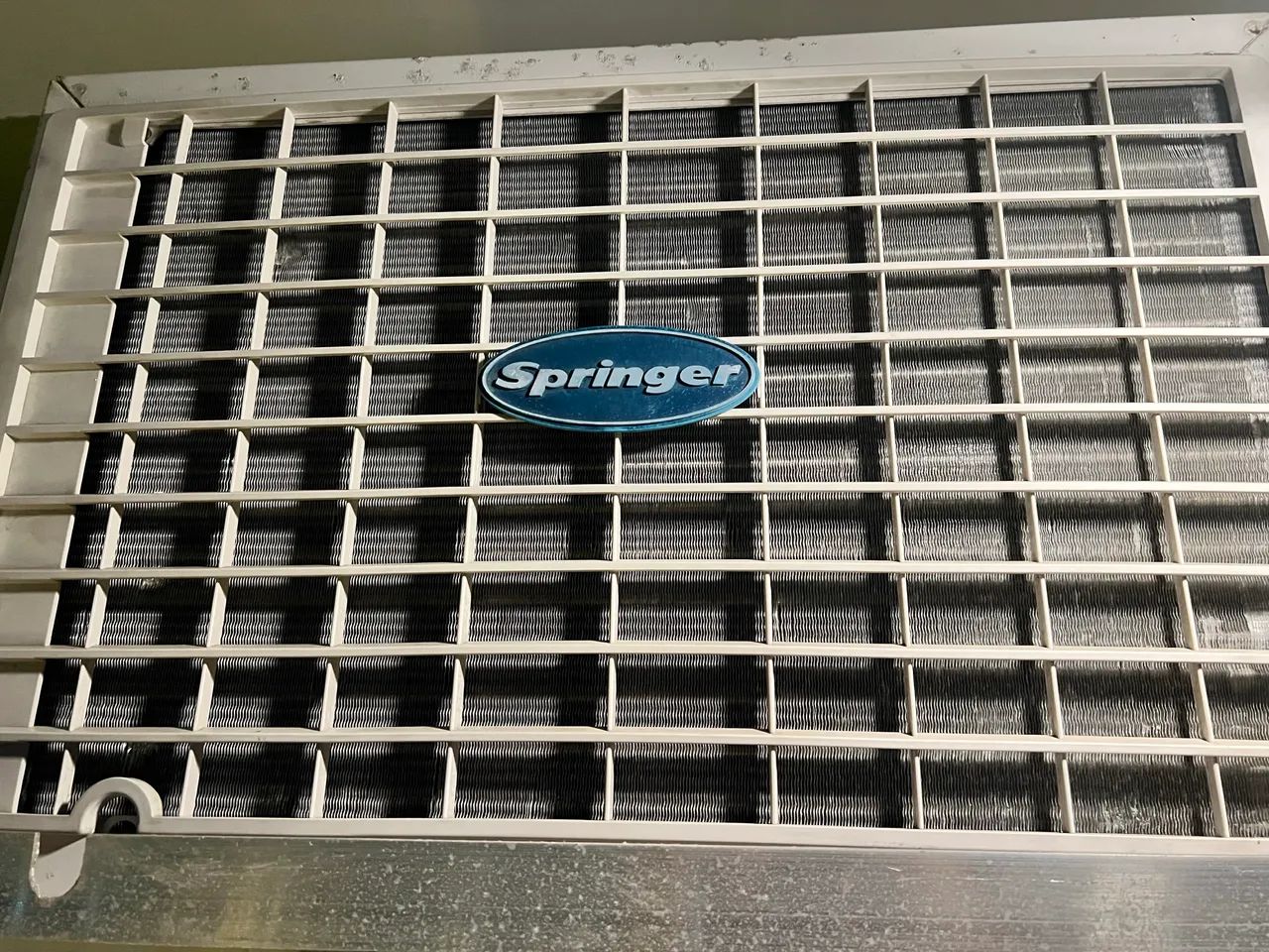 Ar condicionado de janela springer com defeito  - Foto 3