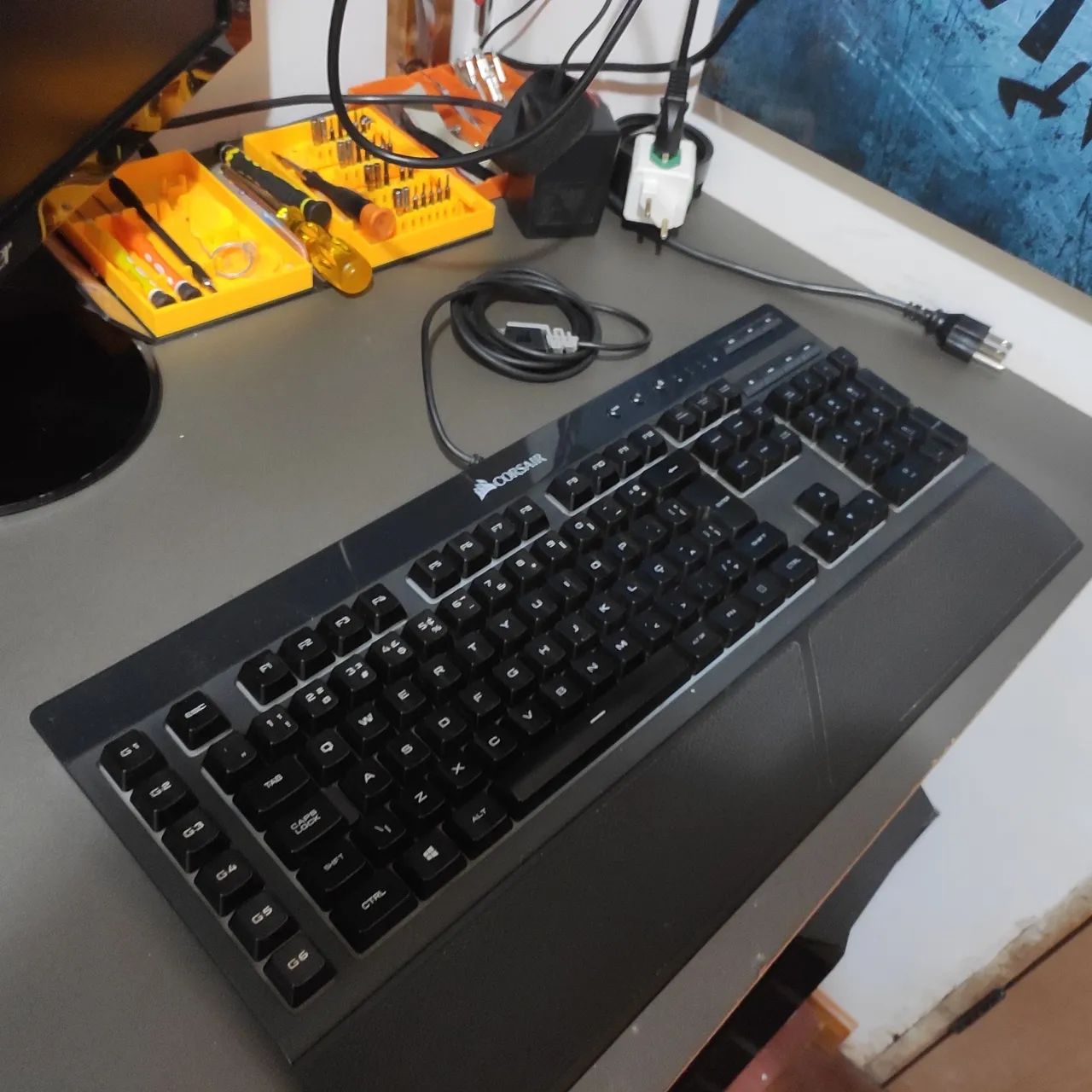 Teclado Corsair K55 rgb - Foto 3