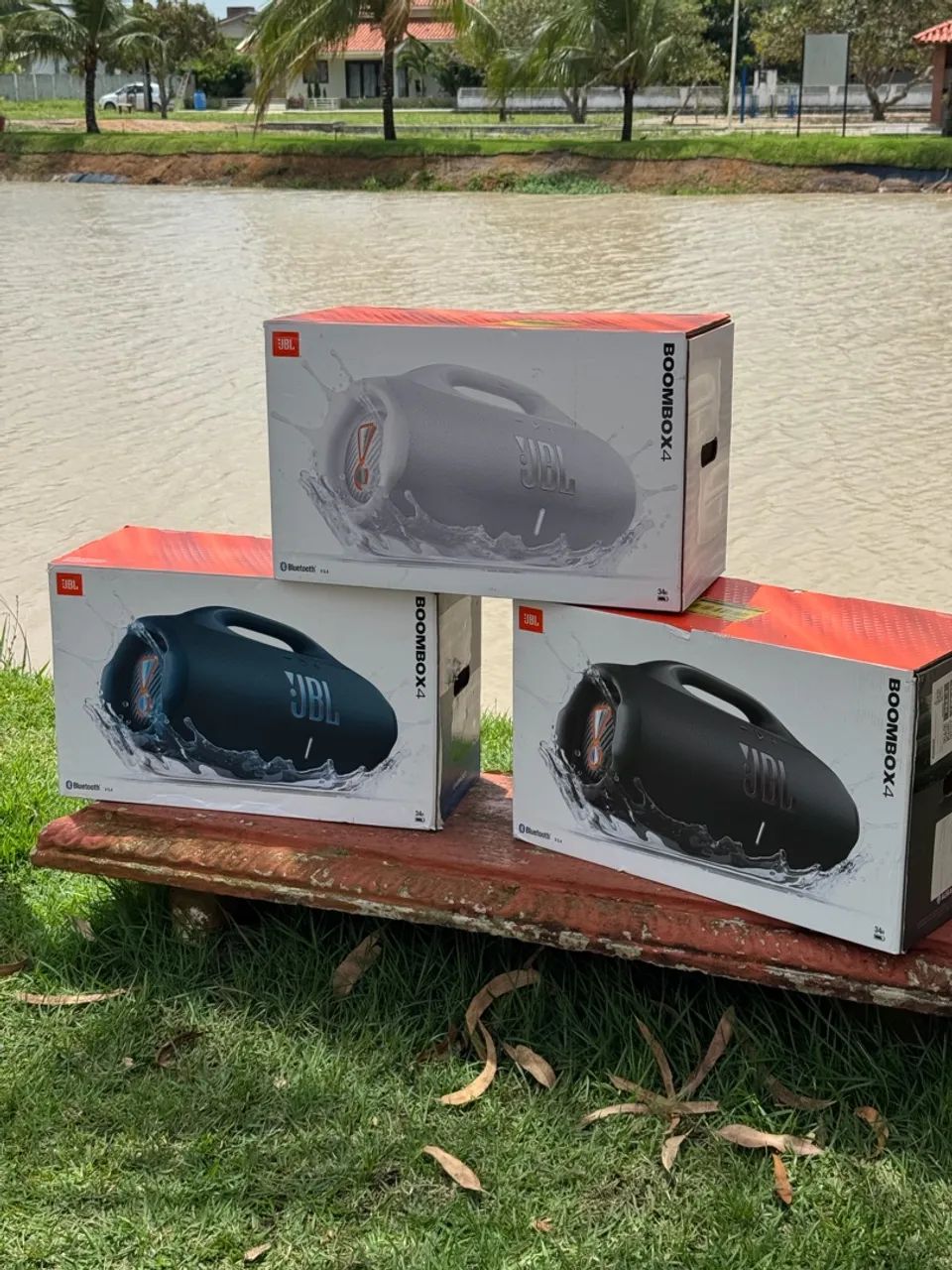 Jbl Bombox 4 Branca/Azul  - Foto 2