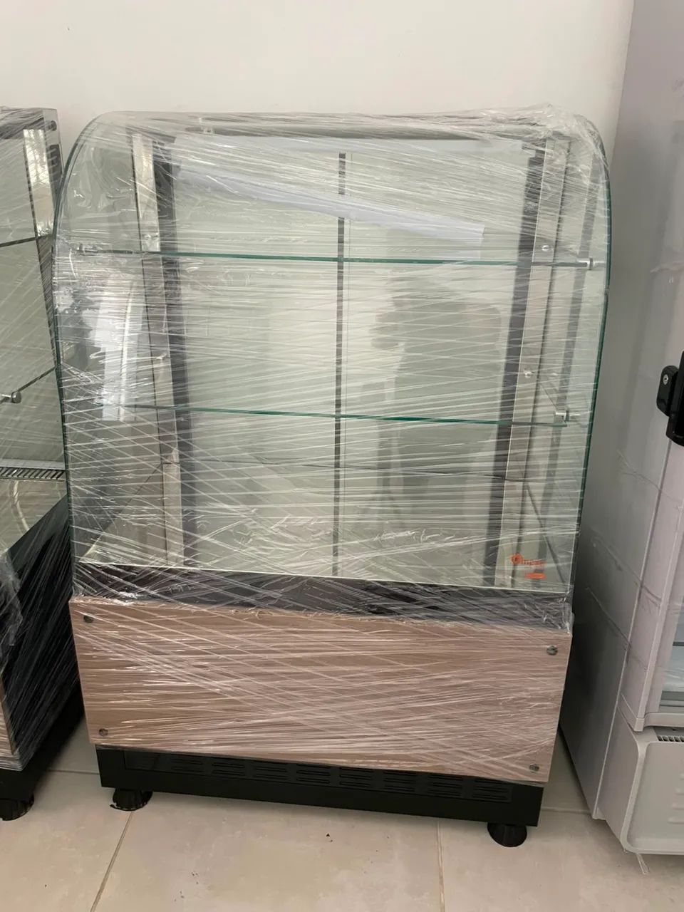 Vitrine Refrigerada Omega