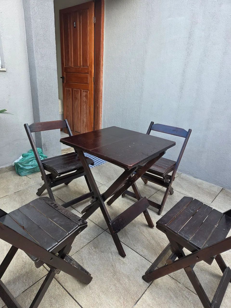 Mesa com 4 cadeiras - Foto 2