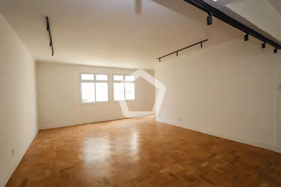 Apartamento de 3 quartos em Alameda Lorena, Jardins, São Paulo - Venda