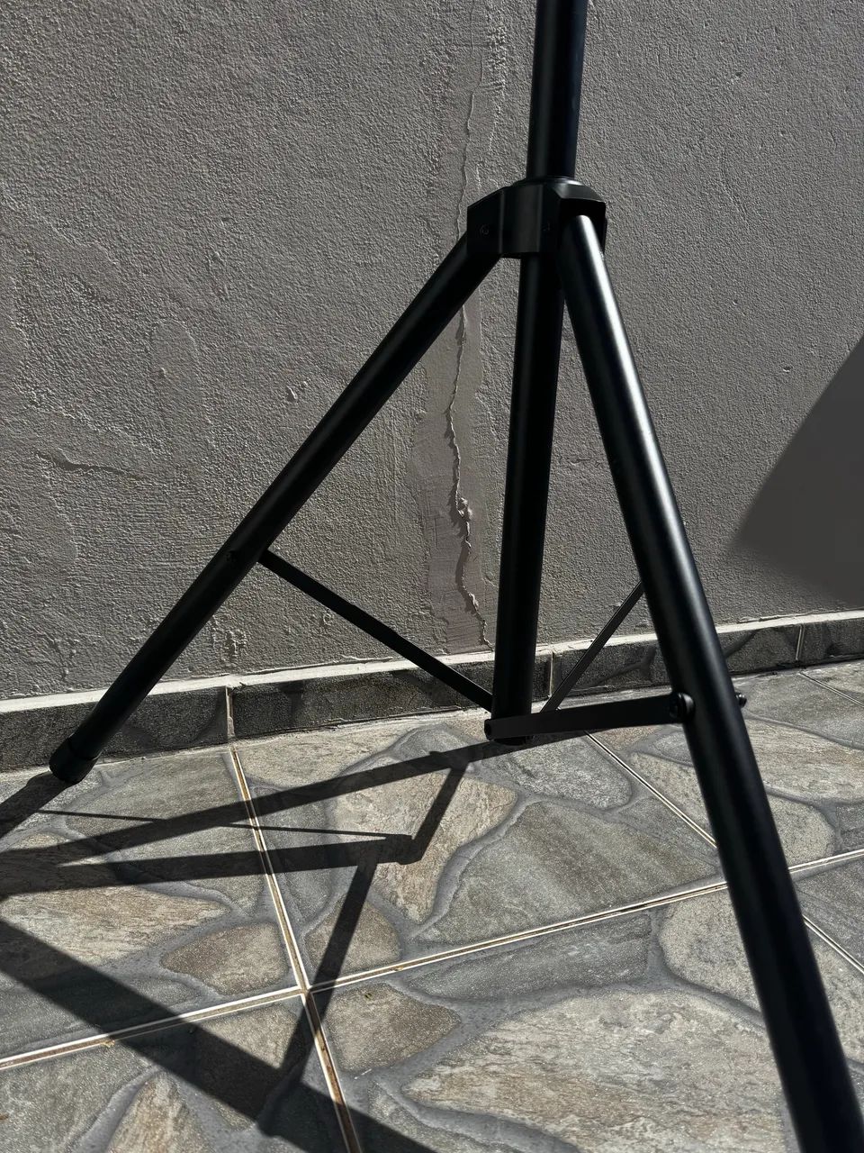 Suporte Tripé de televisão  - Foto 4