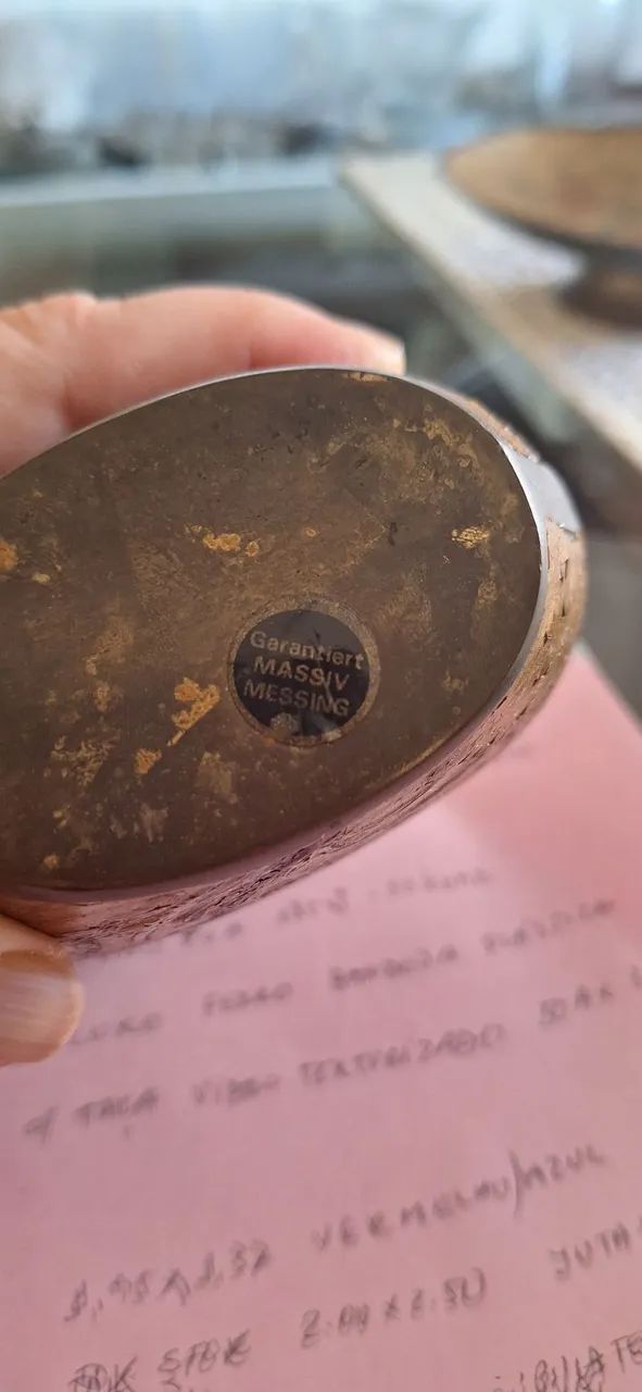 Vaso latão pequeno antigo - Foto 3