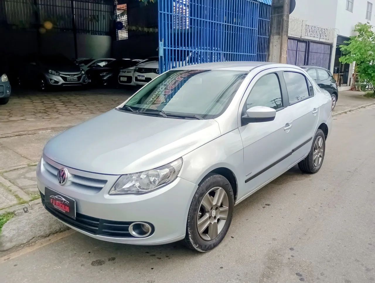 Volkswagen Voyage 2013