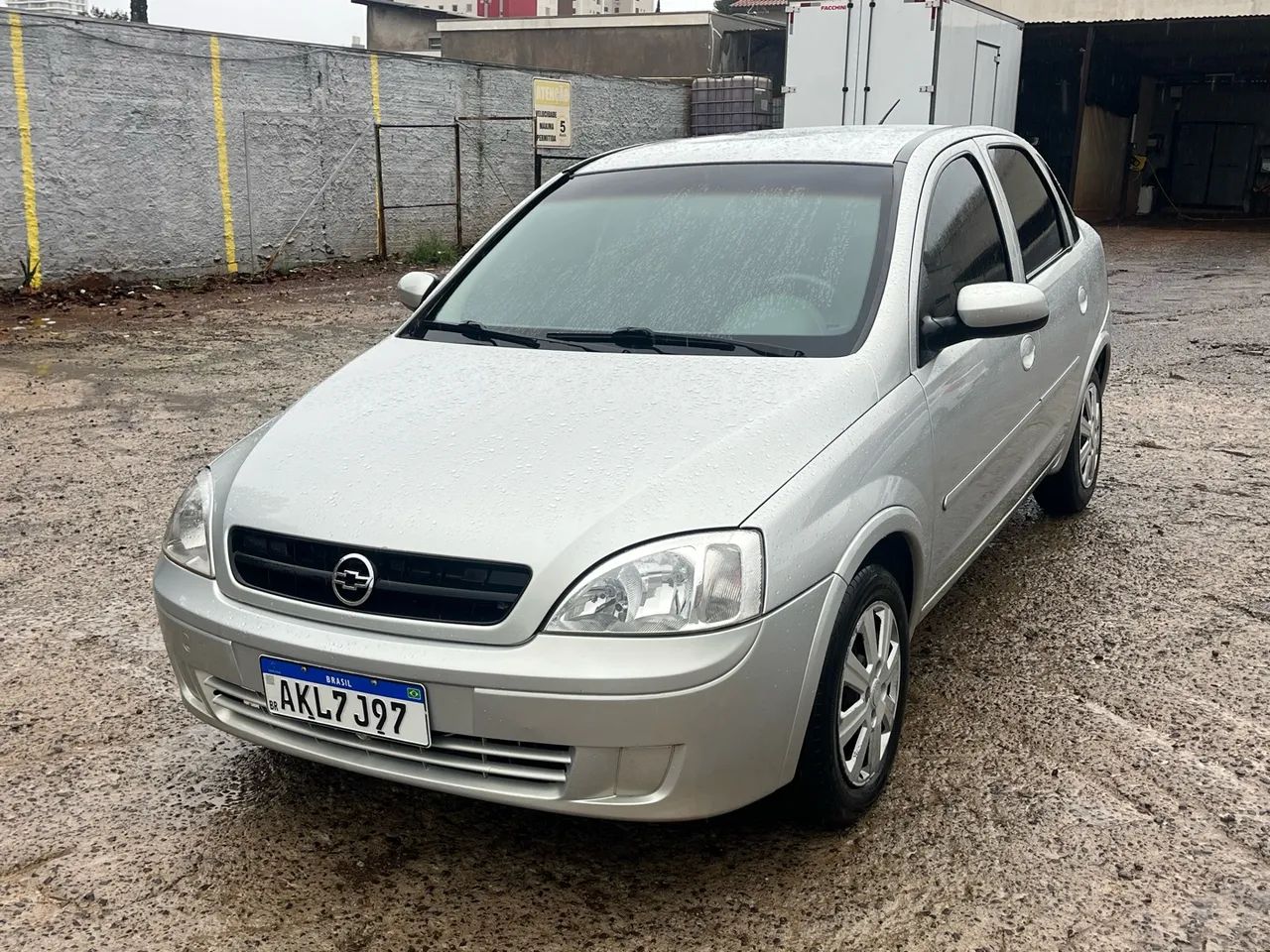Chevrolet Corsa Corsa Sedan 1.0 MPFI 8V 71cv 4p 2003