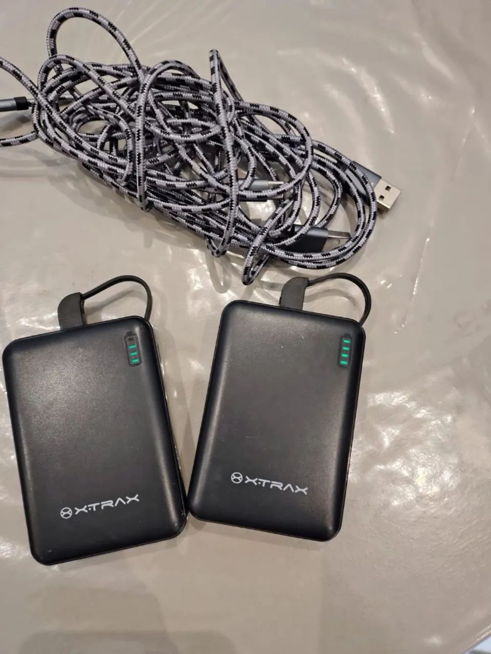 2 Carregador portátil para celular 10 mil amperes  - Foto 2