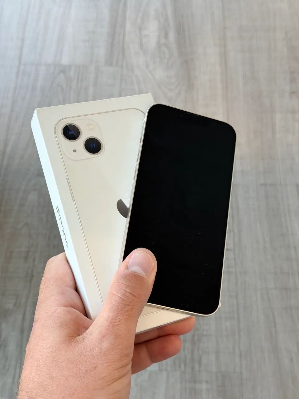 iPhone 13 128gb branco com caixa original - Celulares e