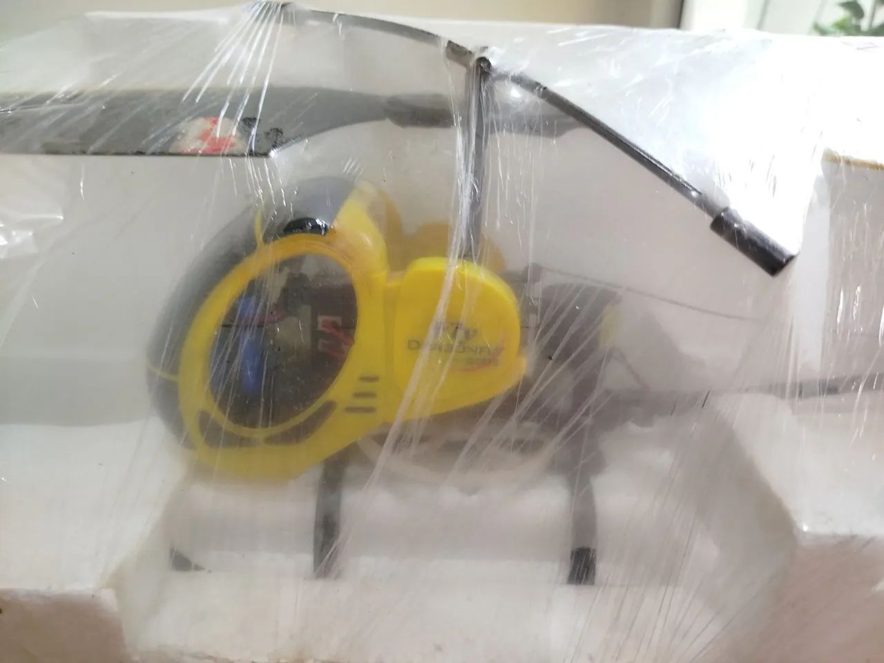 Helicóptero de controle remoto - Foto 2