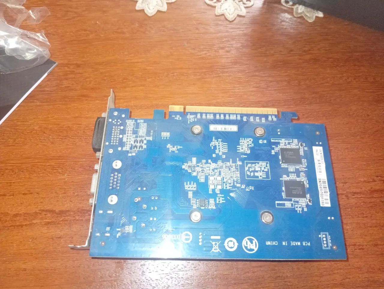 Placa de Vídeo NVIDIA GeForce GT 730 2GB - Usada e Funcionando - Foto 2