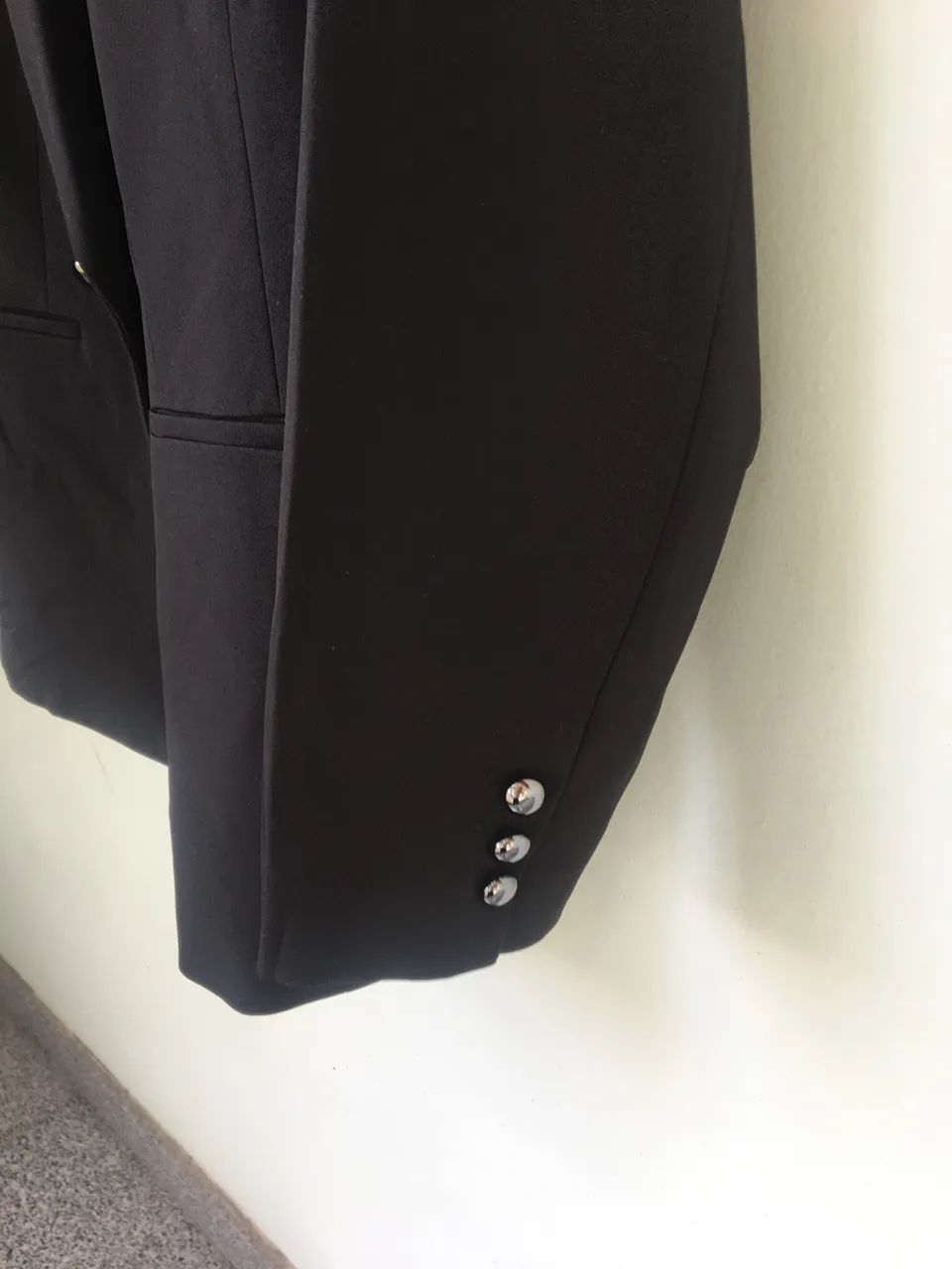 Blazer preto TAM 52 feminino  - Foto 3