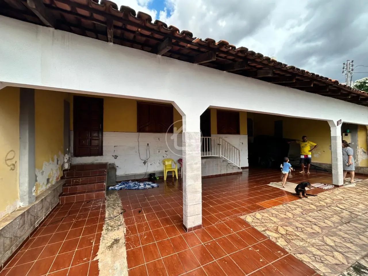 CASA EM SANTA HELENA - SEGURANÇA PARA MORAR